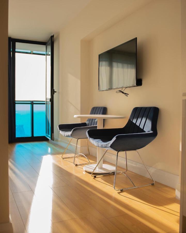 Orbi City Aparthotel Black Sea View Batumi Exterior photo
