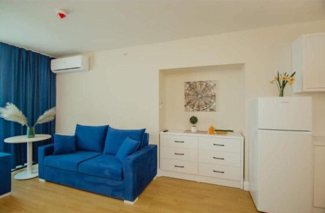 Orbi City Aparthotel Black Sea View Batumi Exterior photo