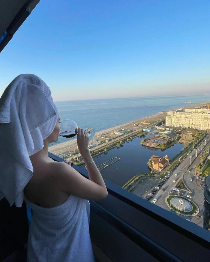 Orbi City Aparthotel Black Sea View Batumi Exterior photo